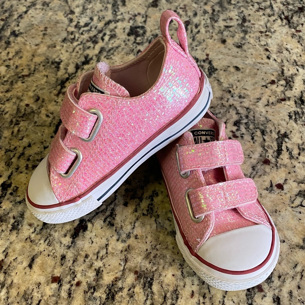 Toddler converse pink glitter size 7